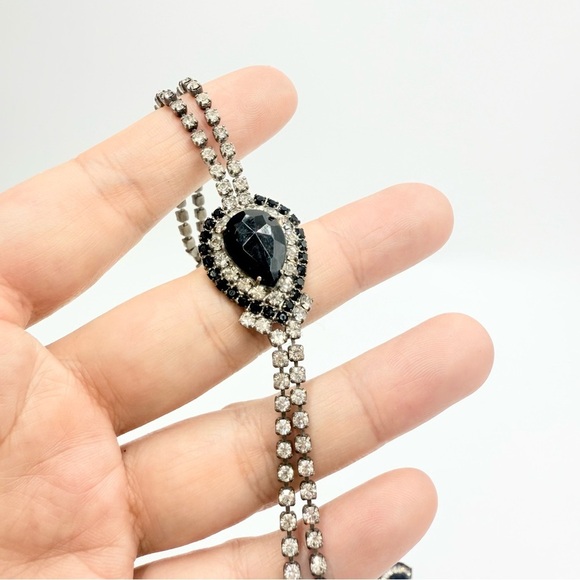 Vintage Art Deco Black and Clear Rhinestones Teardrop Bracelet and Earrings Sets - Picture 4 of 8